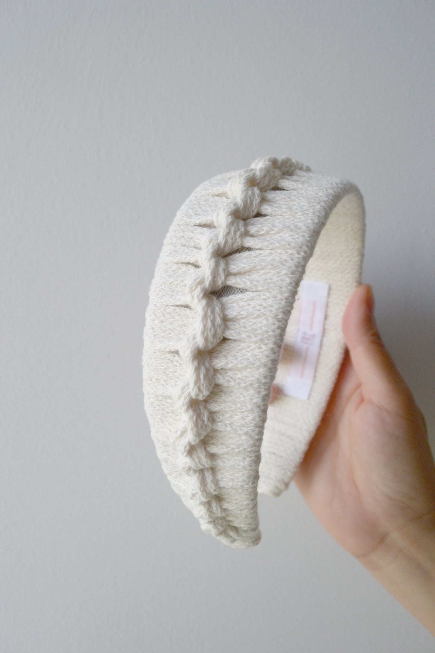 CHT butter white