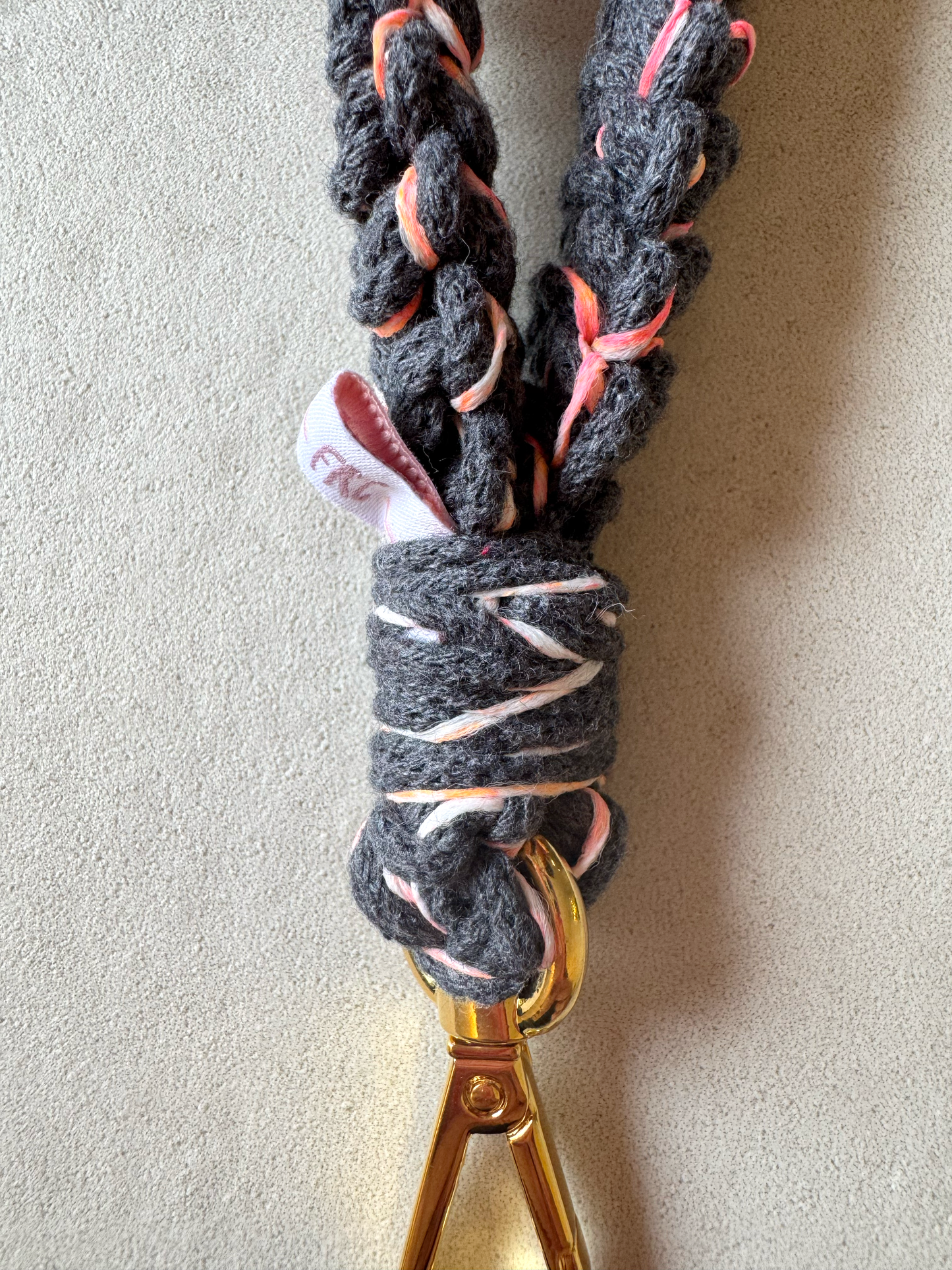 KCH dark grey + fluo mix