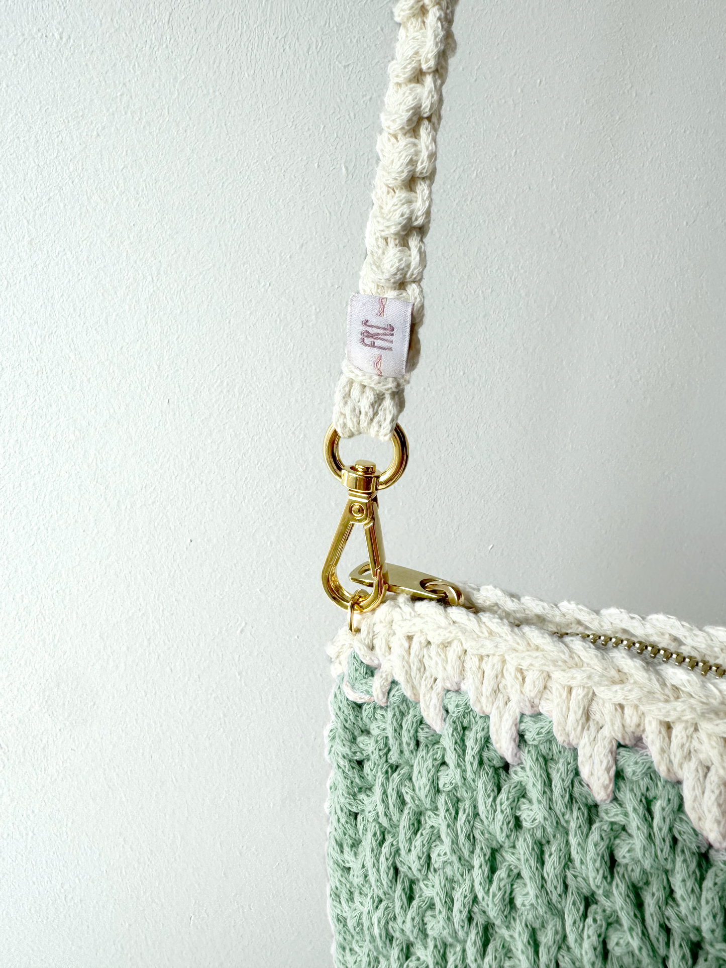 PCH new butter white and mint